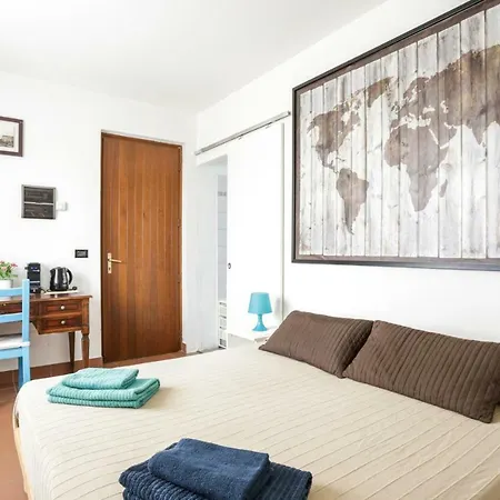 Bed & Breakfast Happy Family